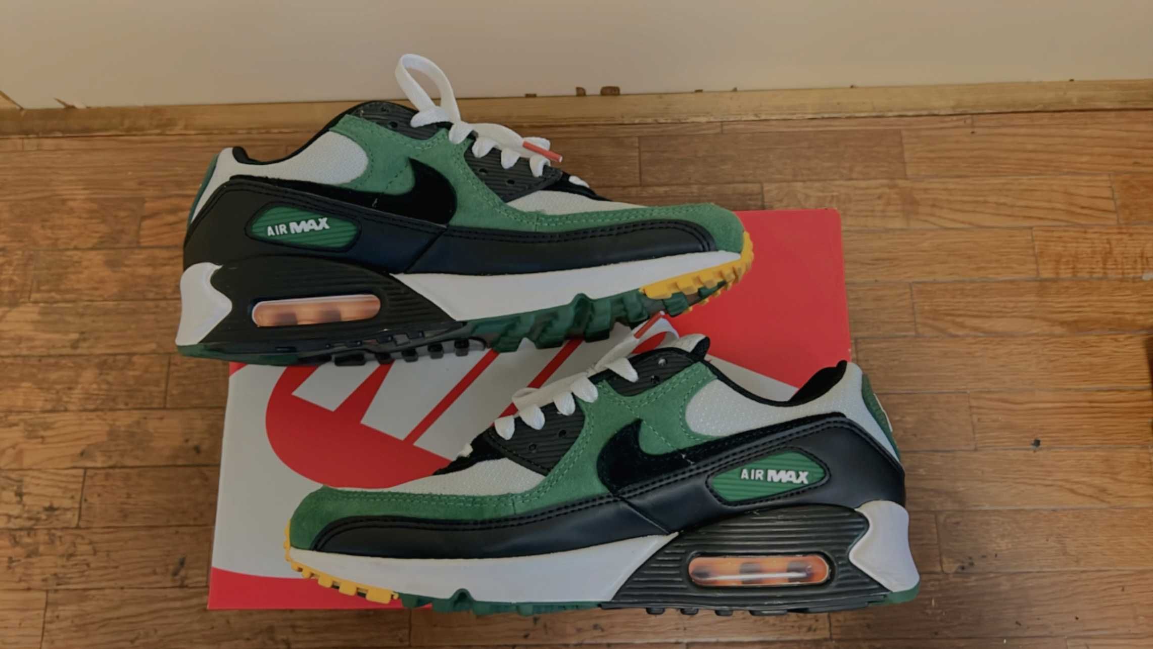 Nike Air Max 90 "Pure Platinum/Black"