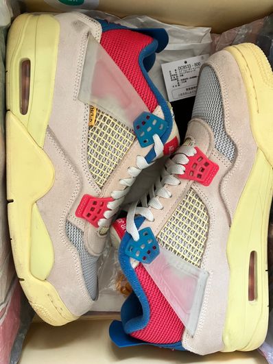 UNION × Nike Air Jordan 4 SP "Guava Ice/Light Fusion Red"