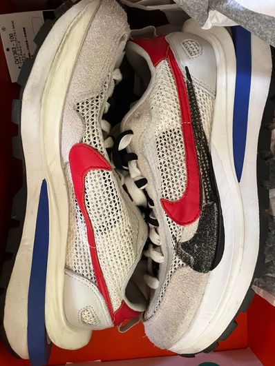 sacai × Nike Vapor Waffle "Royal Fuchsia"