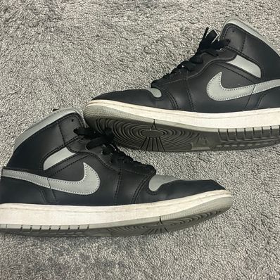 Nike Women's Air Jordan 1 Mid "Shadow"