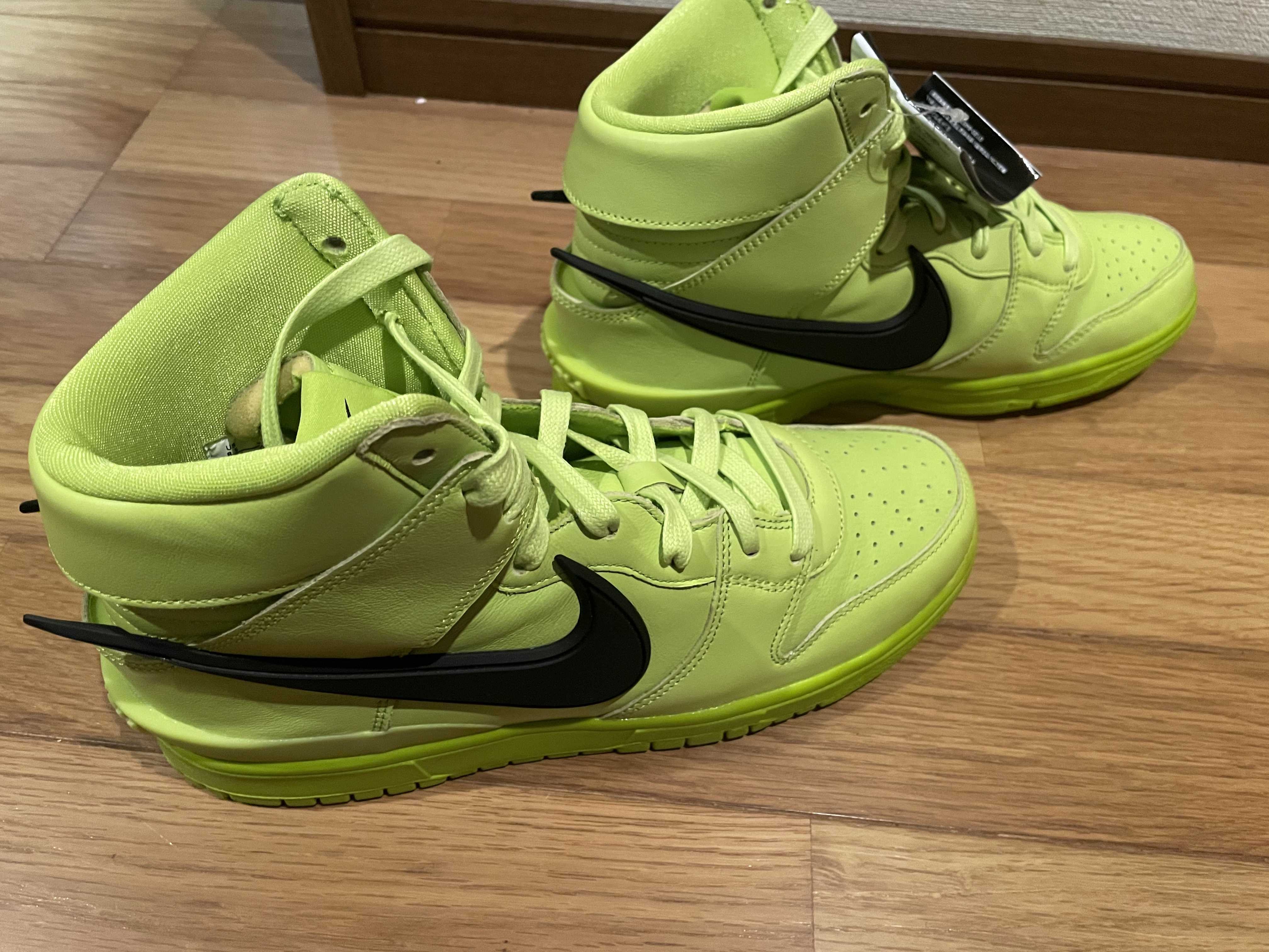 AMBUSH × NIKE DUNK HIGH "FLASH LIME"