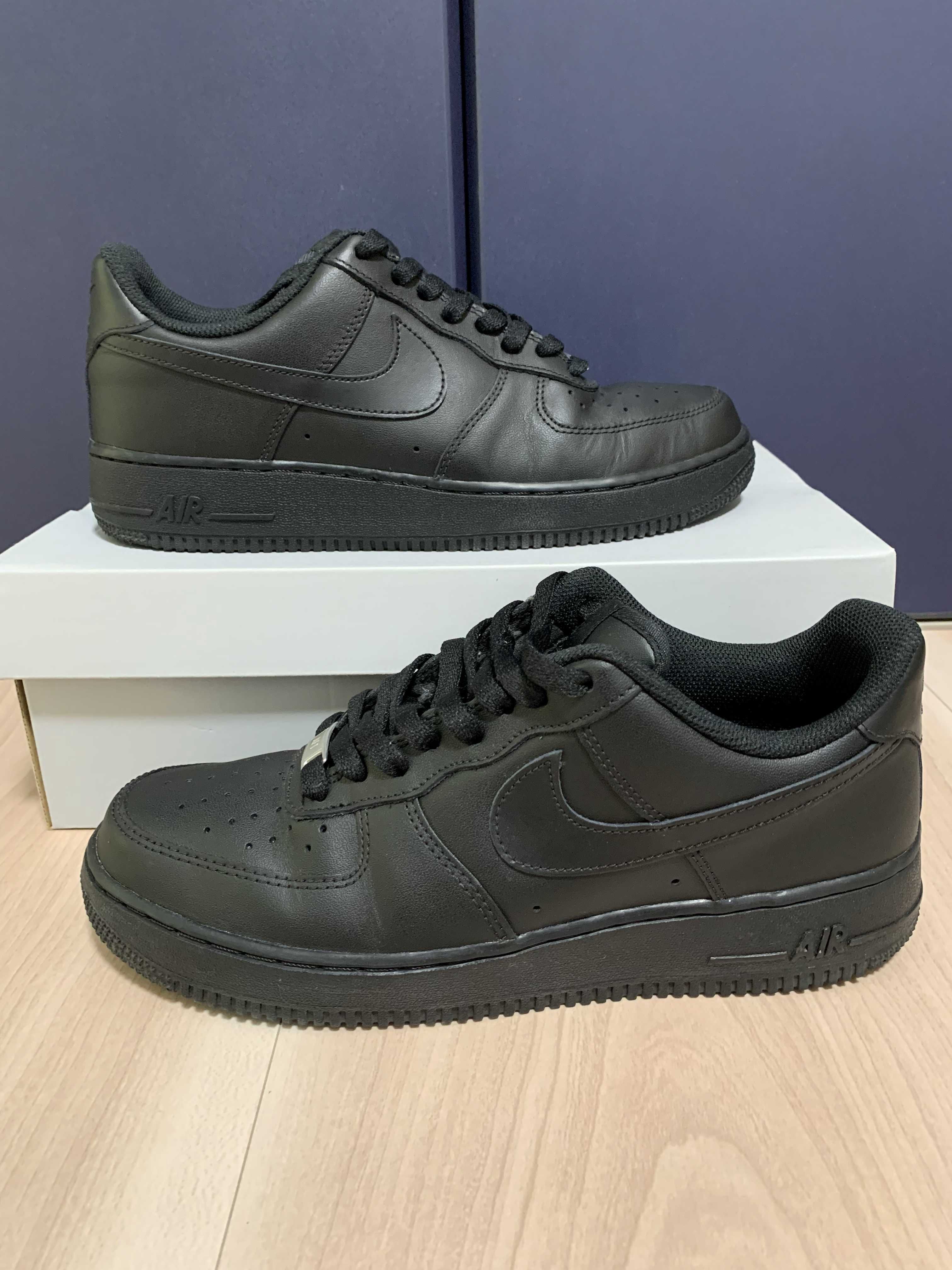 Nike Air Force 1 Low '07 "Black/Black"