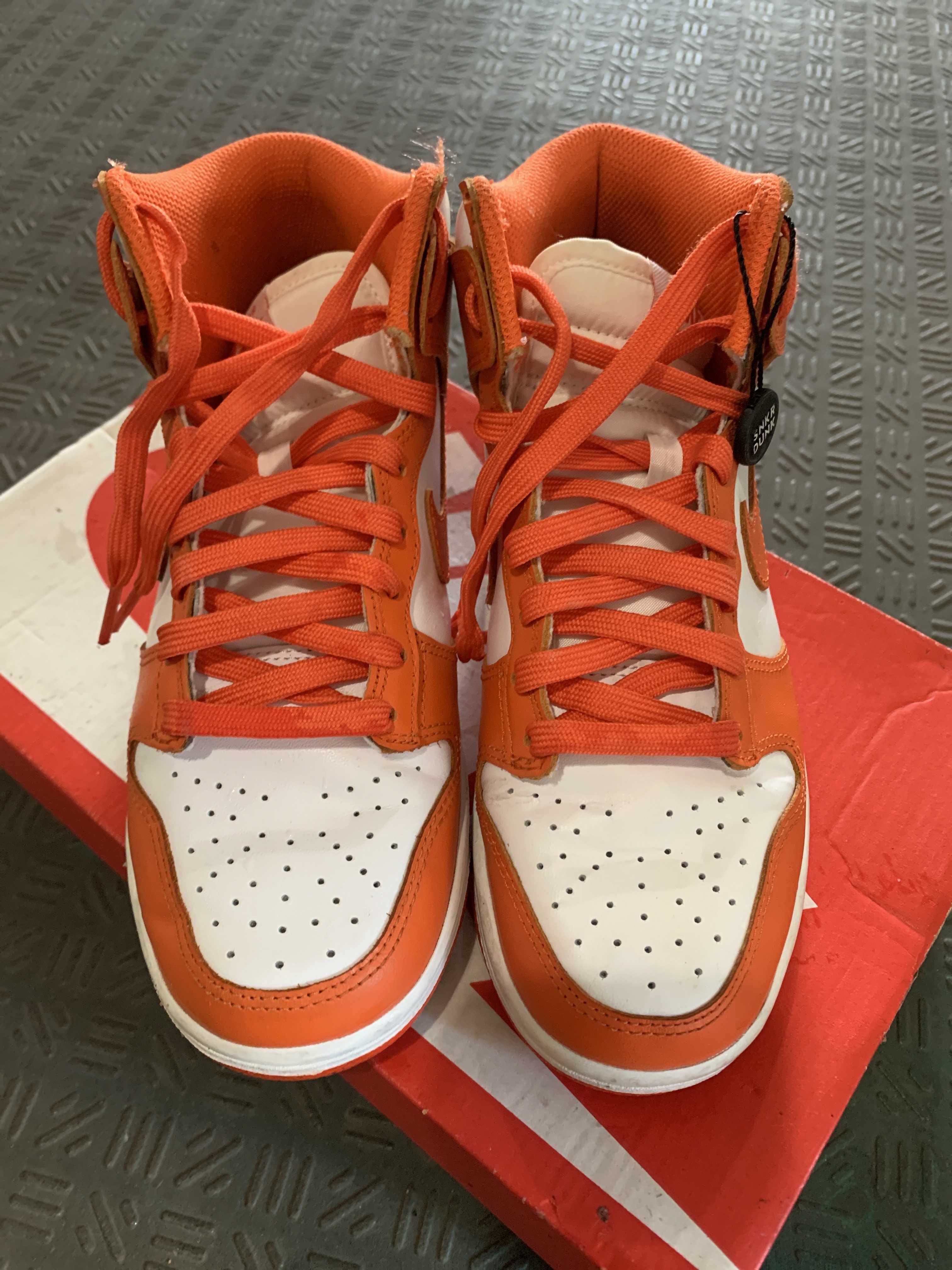 NIKE Women's DUNK HIGH "ORANGE BLAZE"