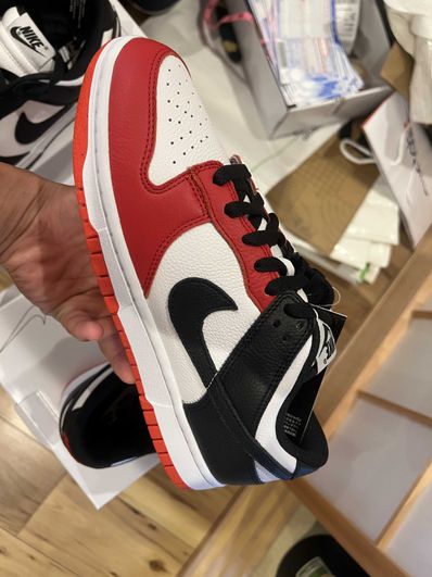 NBA × Nike Dunk Low EMB 75th Anniversary "Chicago Bulls"