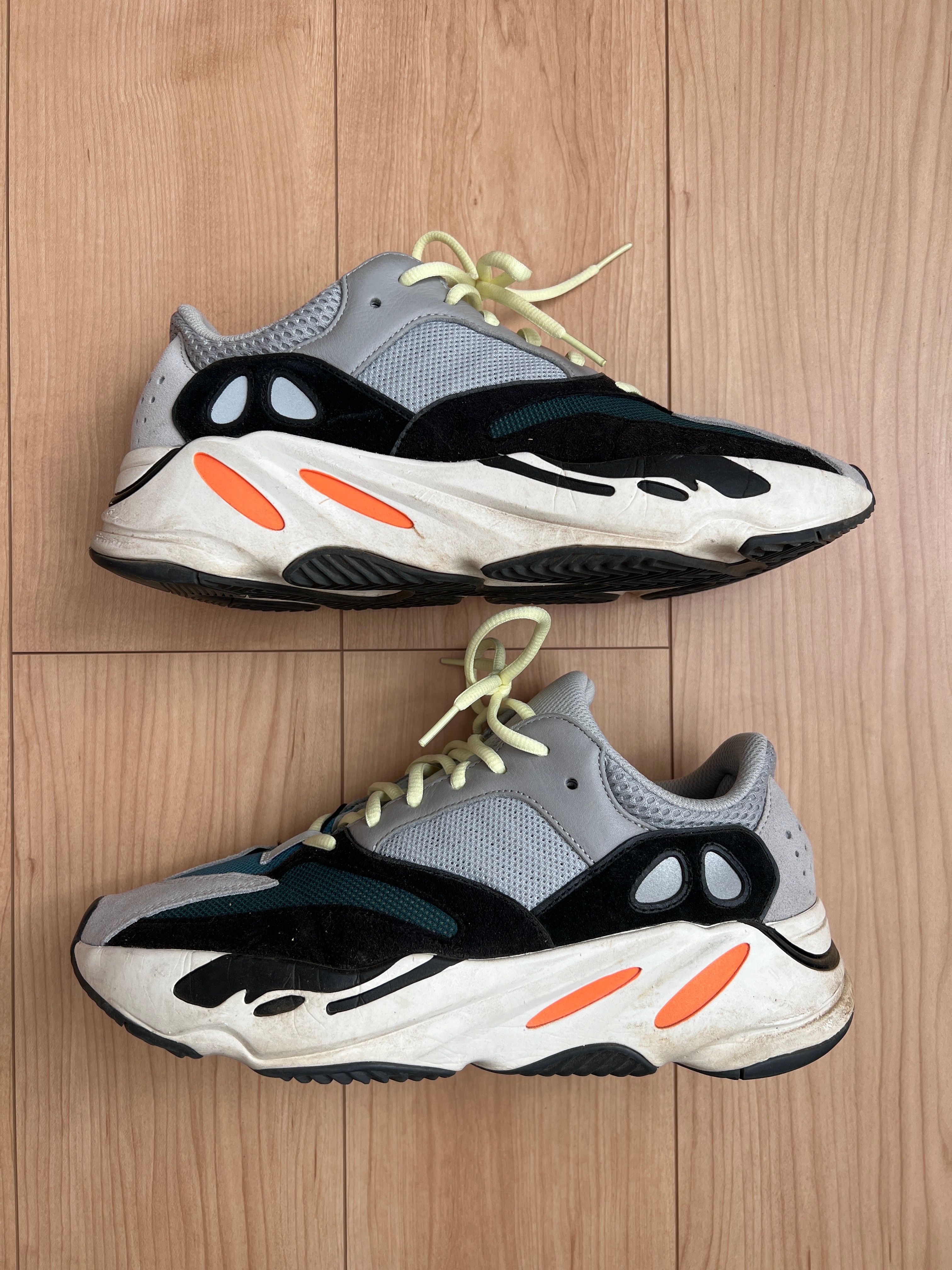 adidas YEEZY Boost 700 "Wave Runner"