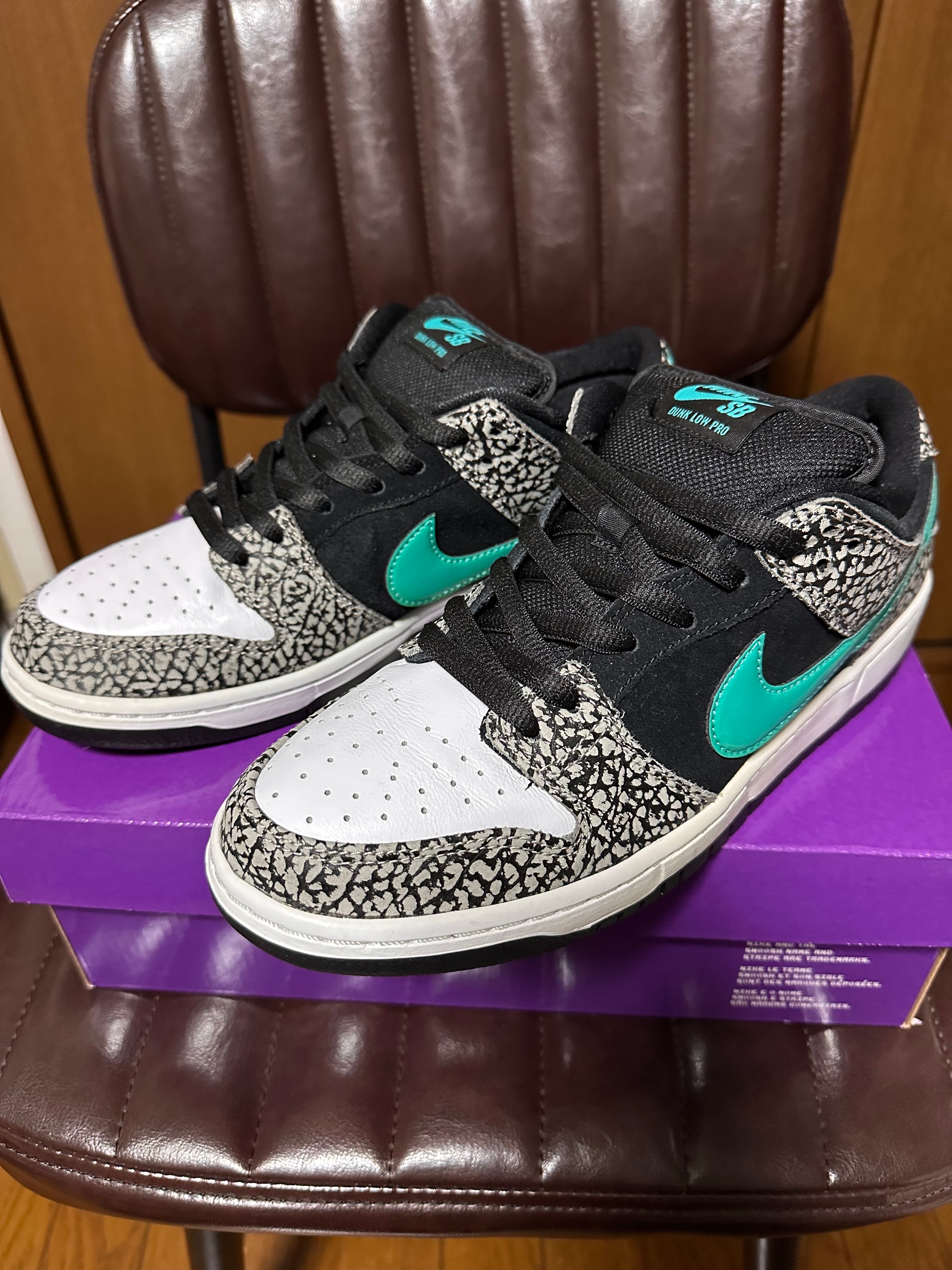Nike SB Dunk Low "Elephant/Safari"
