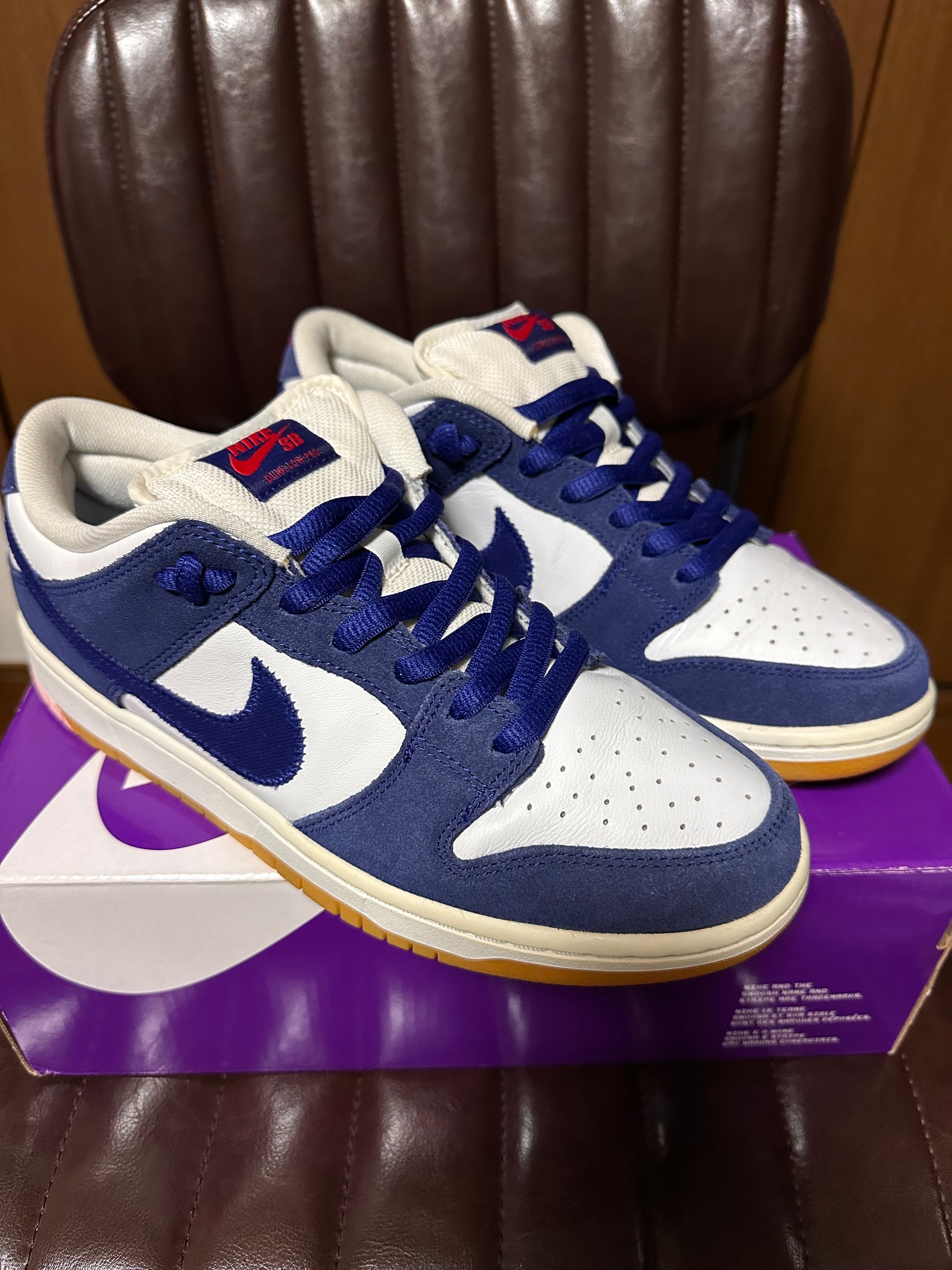 Nike SB Dunk Low "Los Angeles Dodgers/Deep Royal Blue"