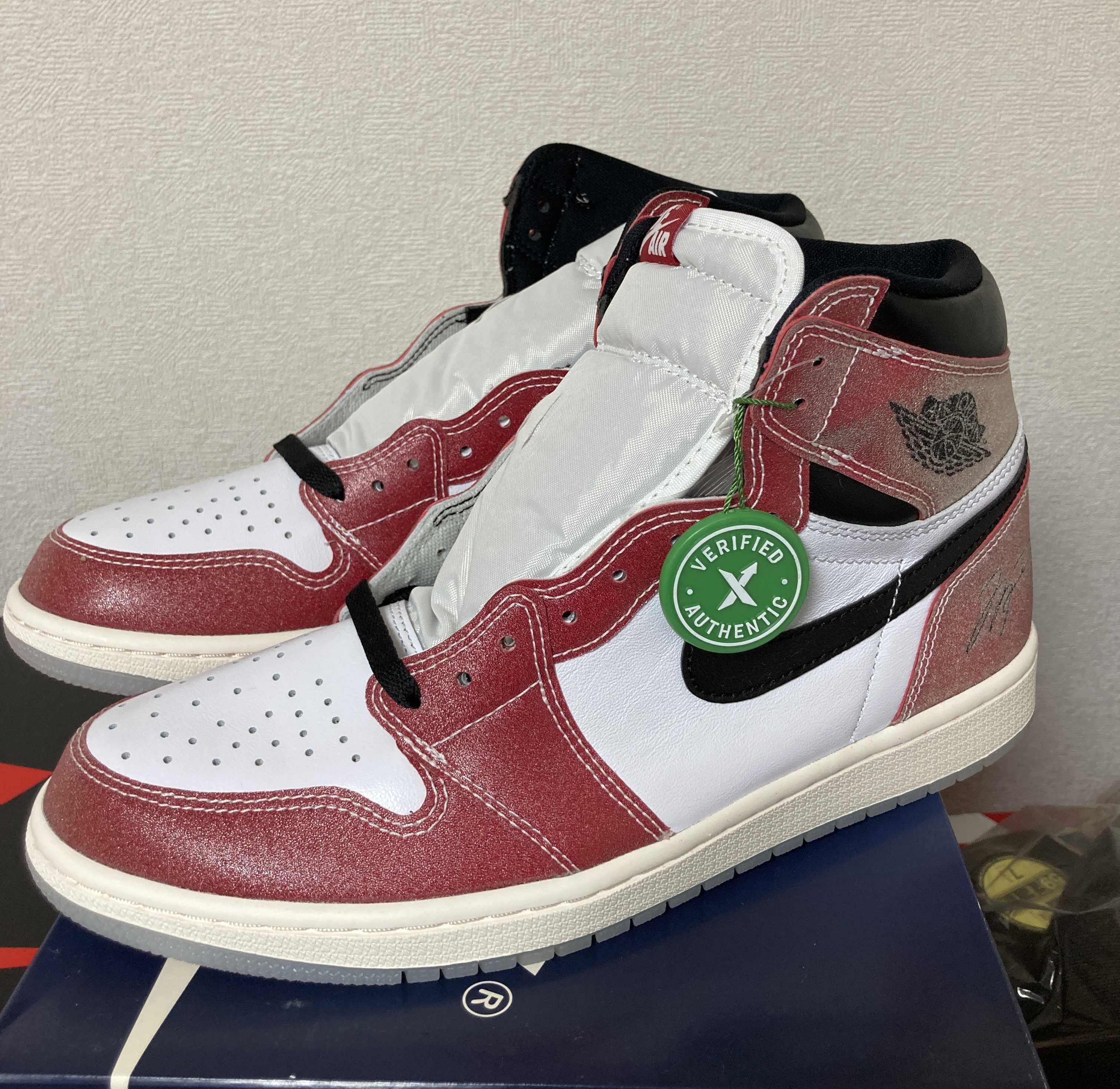 Trophy Room × Nike Air Jordan 1 High OG "Chicago"