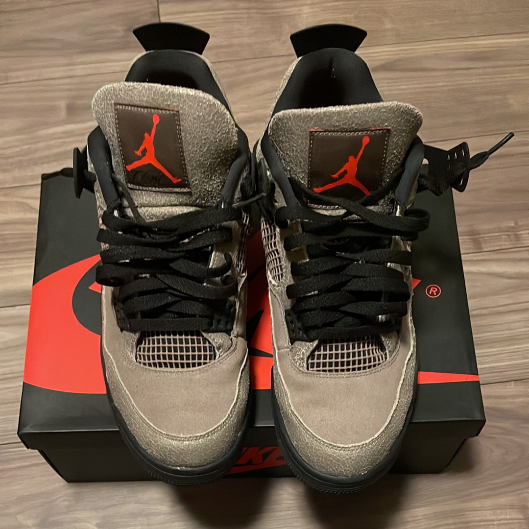 Nike Air Jordan 4 "Taupe Haze"