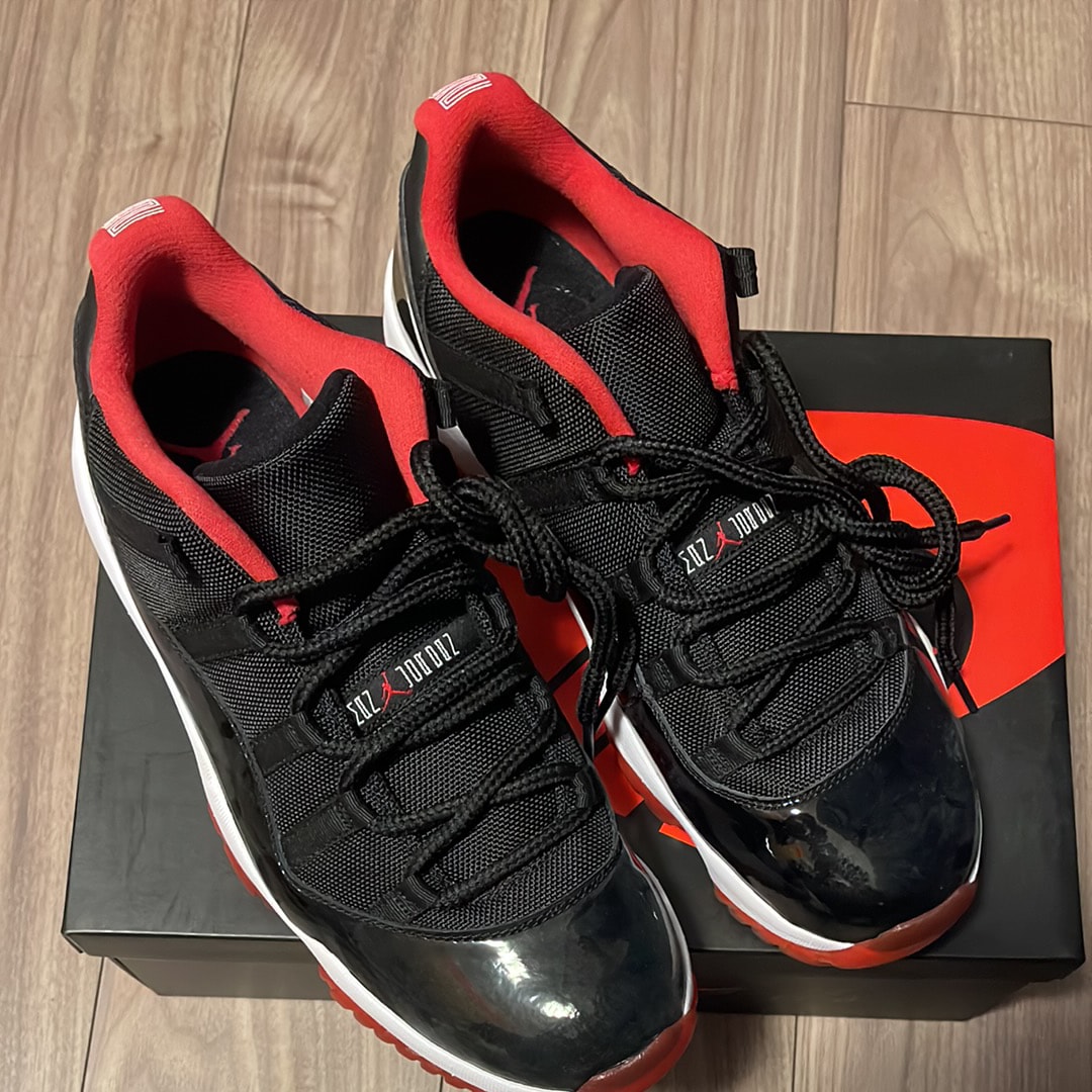 NIKE AIR JORDAN 11 RETRO LOW BRED