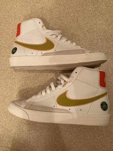 NIKE BLAZER MID 77 VINTAGE "RAYGUNS"