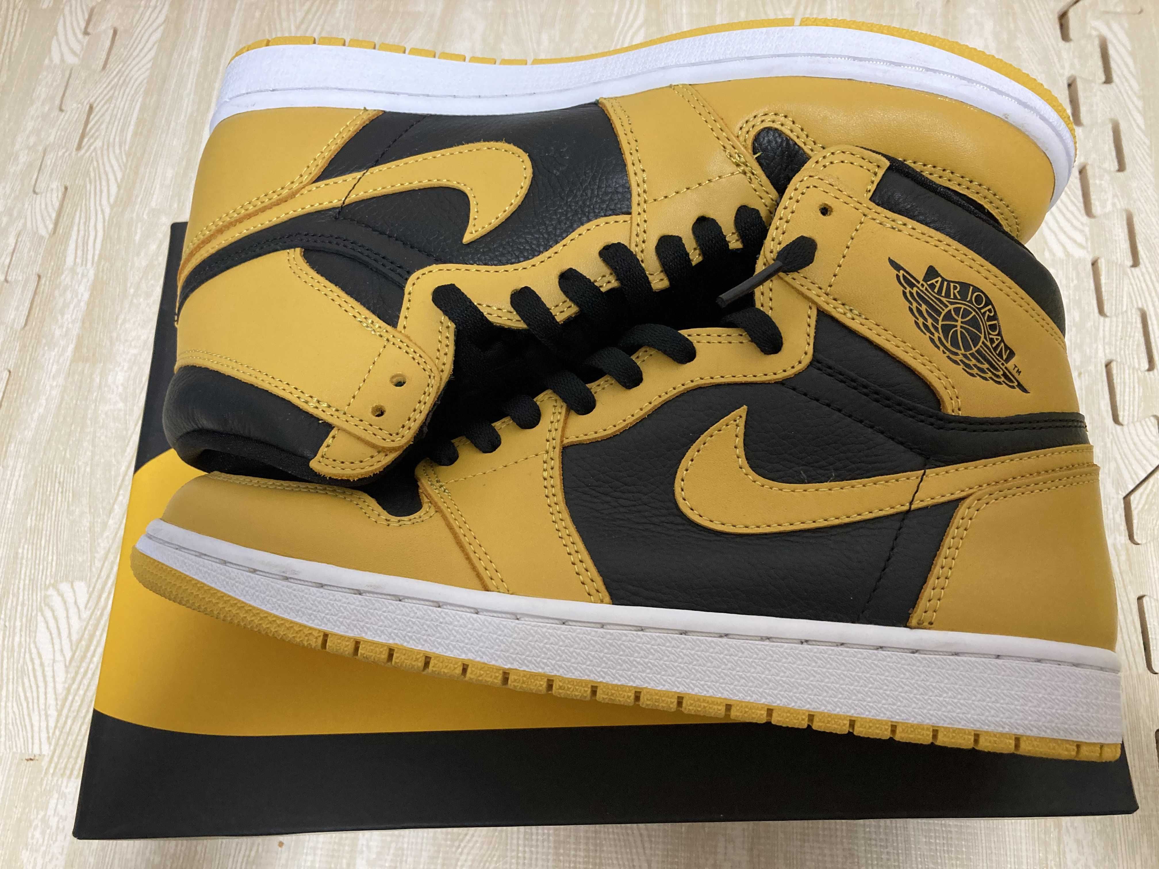 Nike Air Jordan 1 High OG "Pollen"