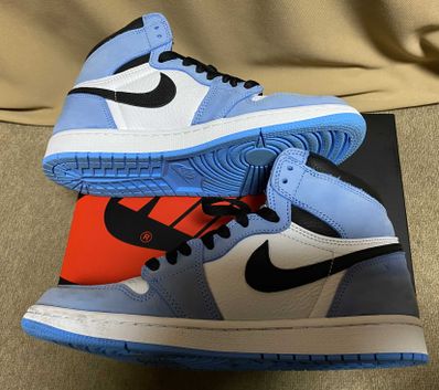 Nike Air Jordan 1 High OG "University Blue"