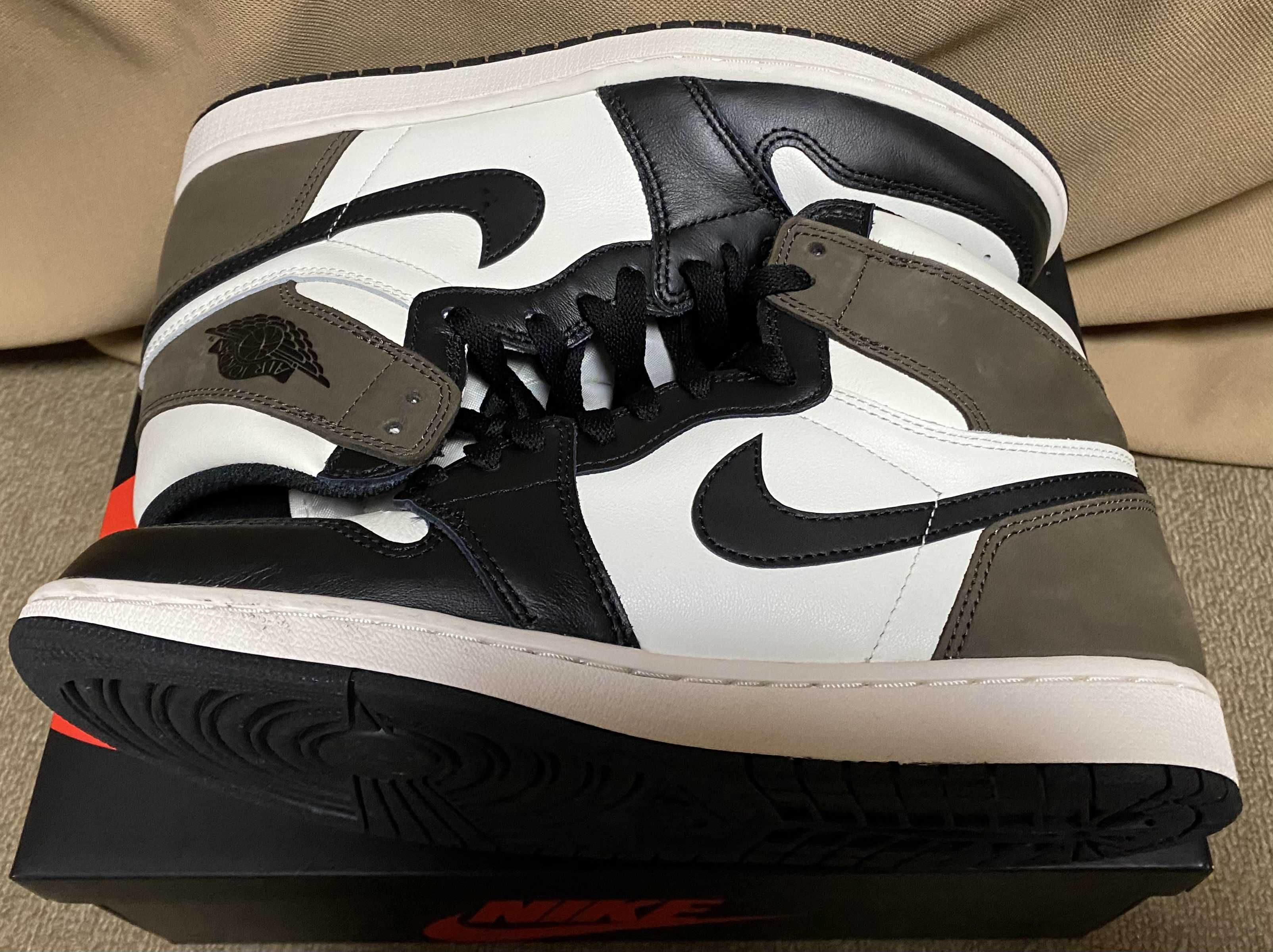 Nike Air Jordan 1 High OG "Sail/Dark Mocha/Black"