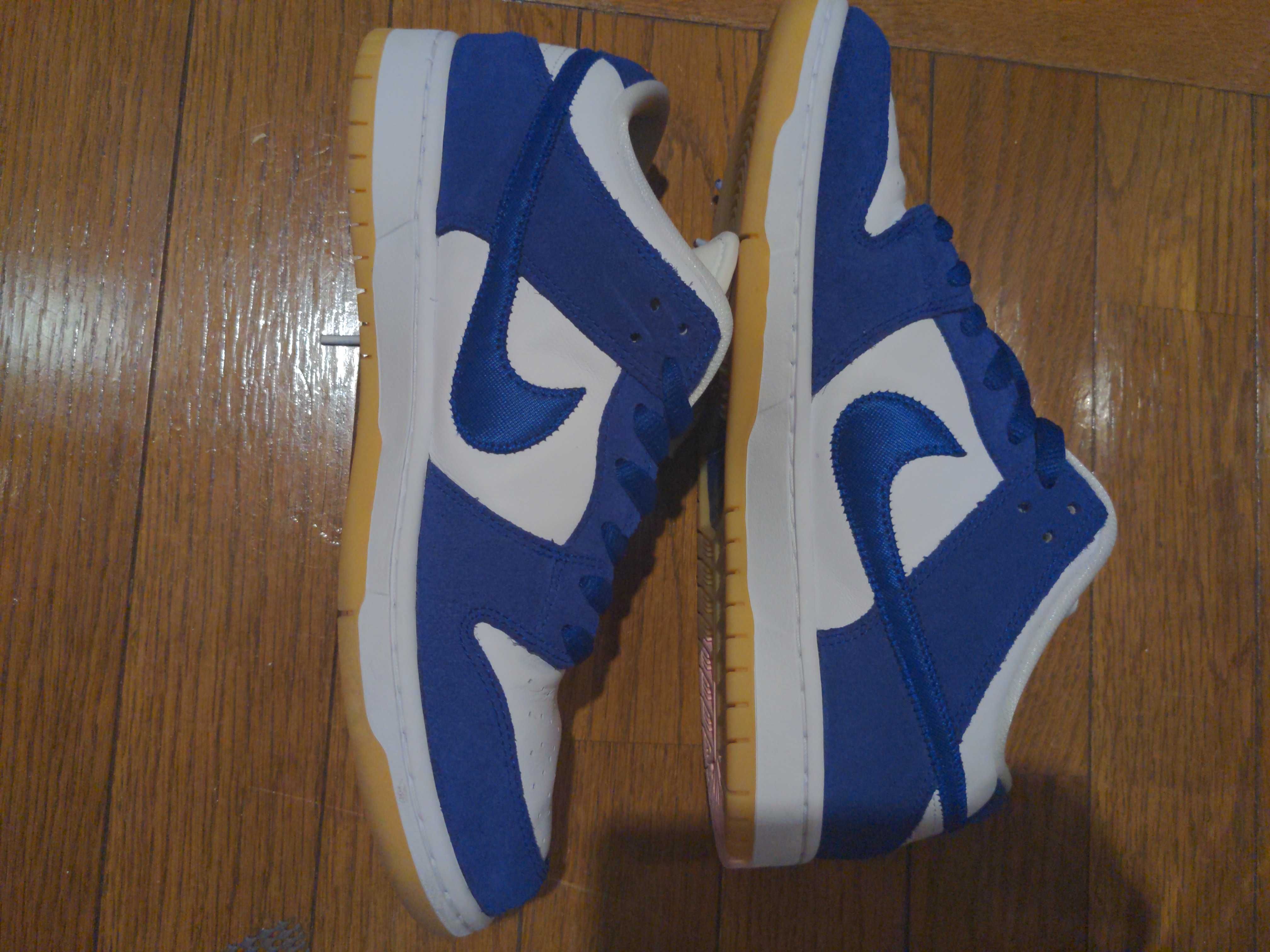 Nike SB Dunk Low "Los Angeles Dodgers/Deep Royal Blue"