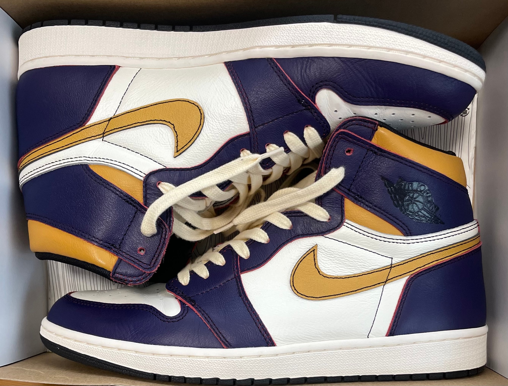 Nike SB × Air Jordan 1 Retro High "La To Chicago"
