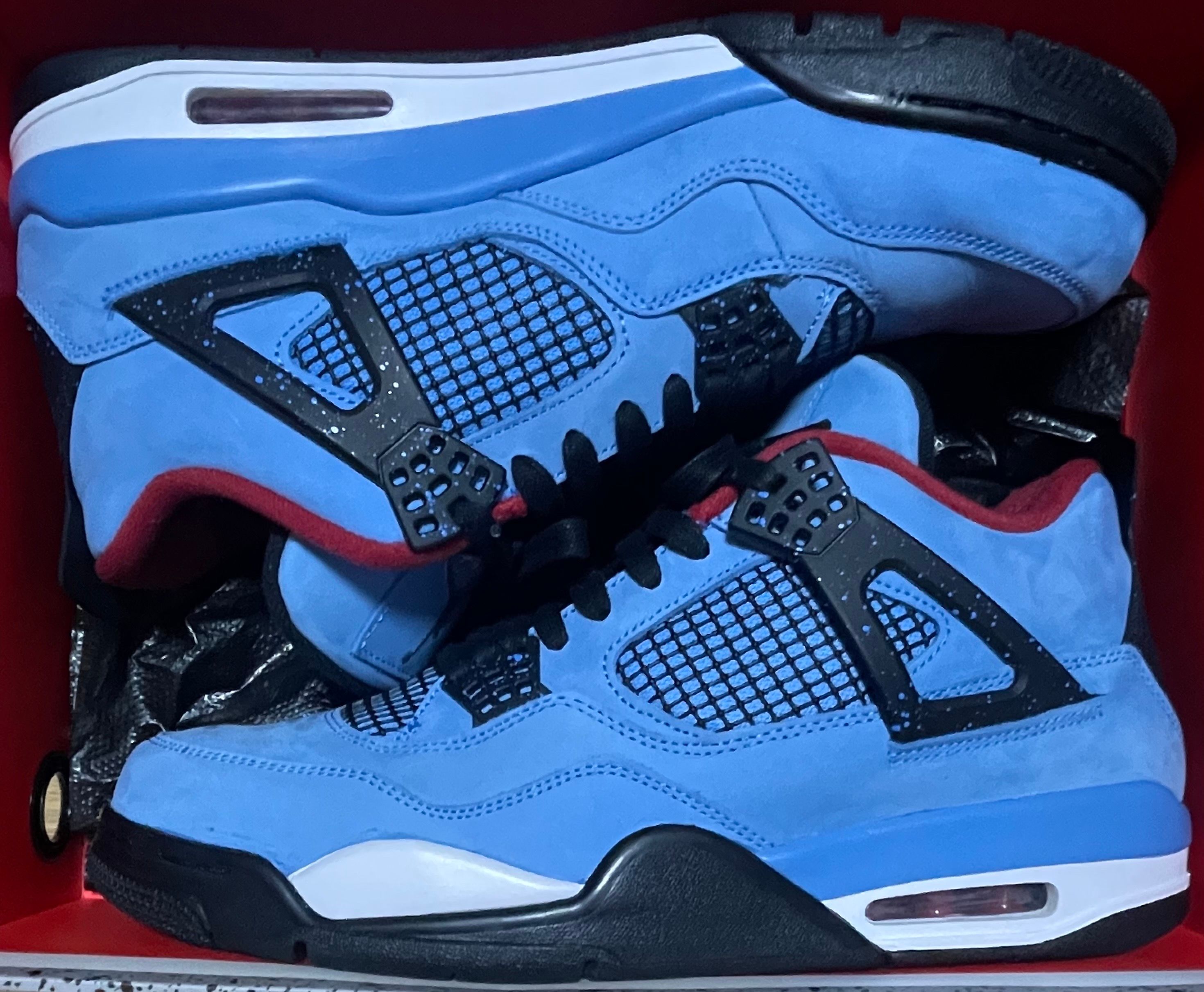 Travis Scott × Nike Air Jordan 4 Retro Cactus Jack "University Blue"