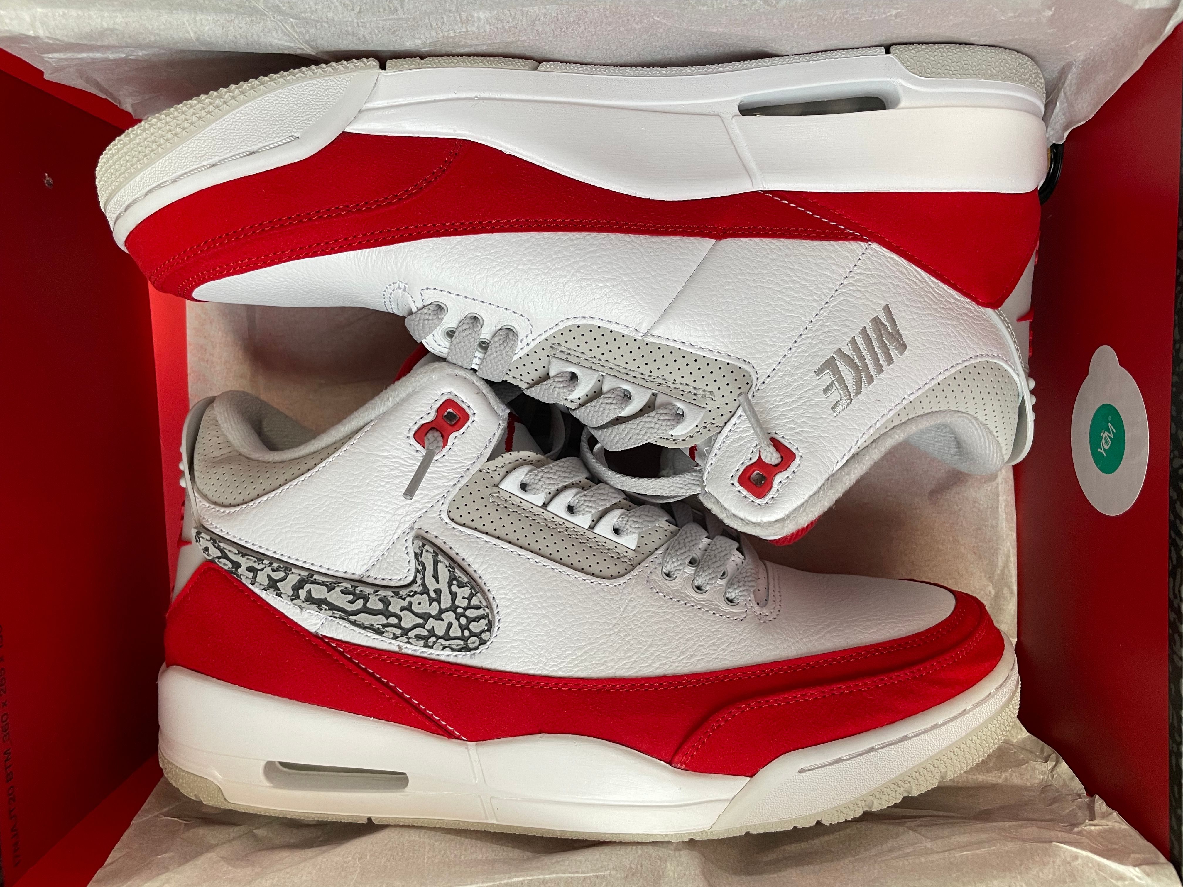 Nike Air Jordan 3 Retro "Tinker White/University Red"