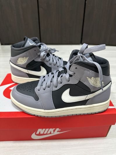 Nike Women's Air Jordan 1 Mid "Cement Grey"