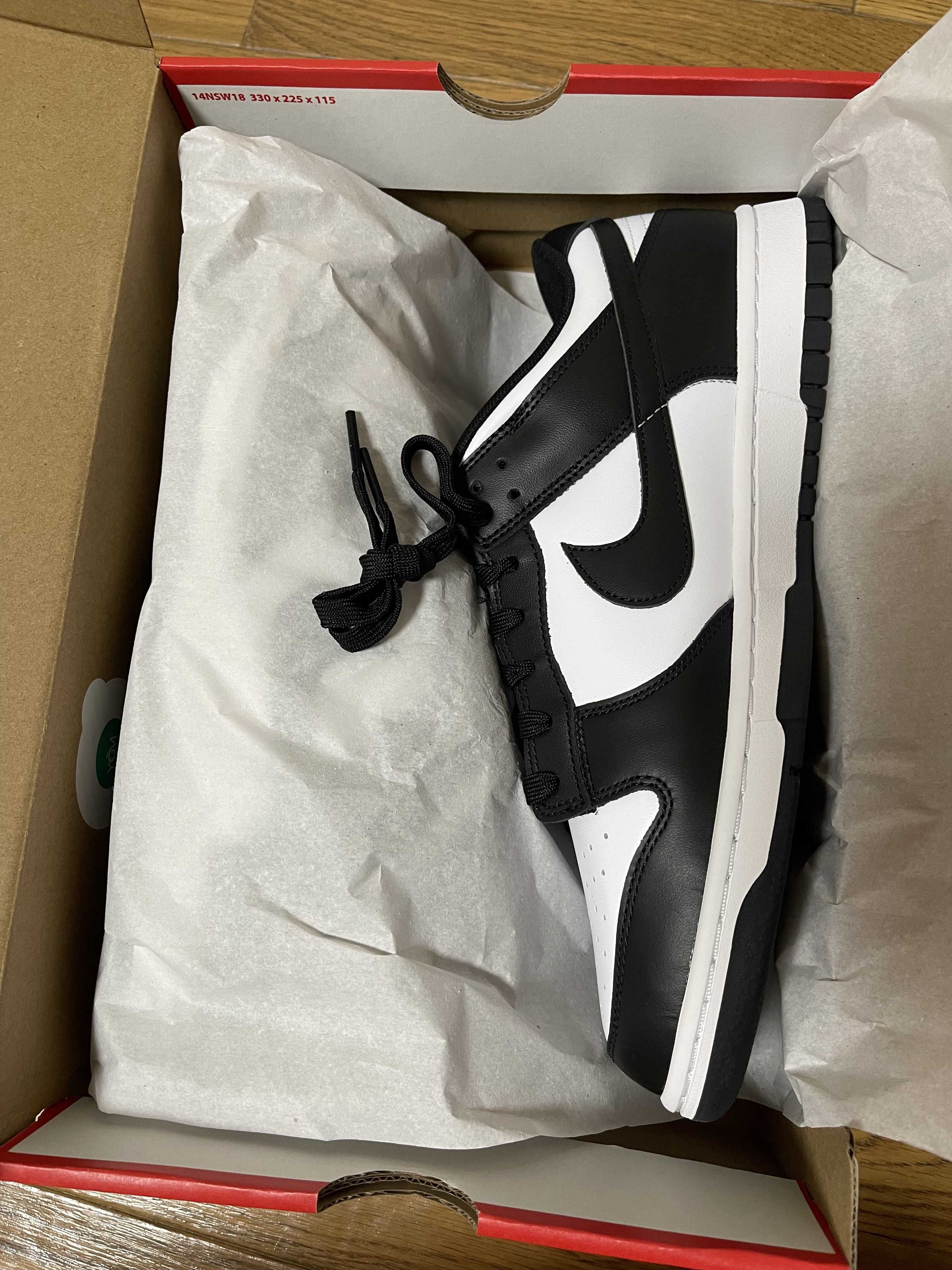 Nike Dunk Low Retro "Panda/White/Black"