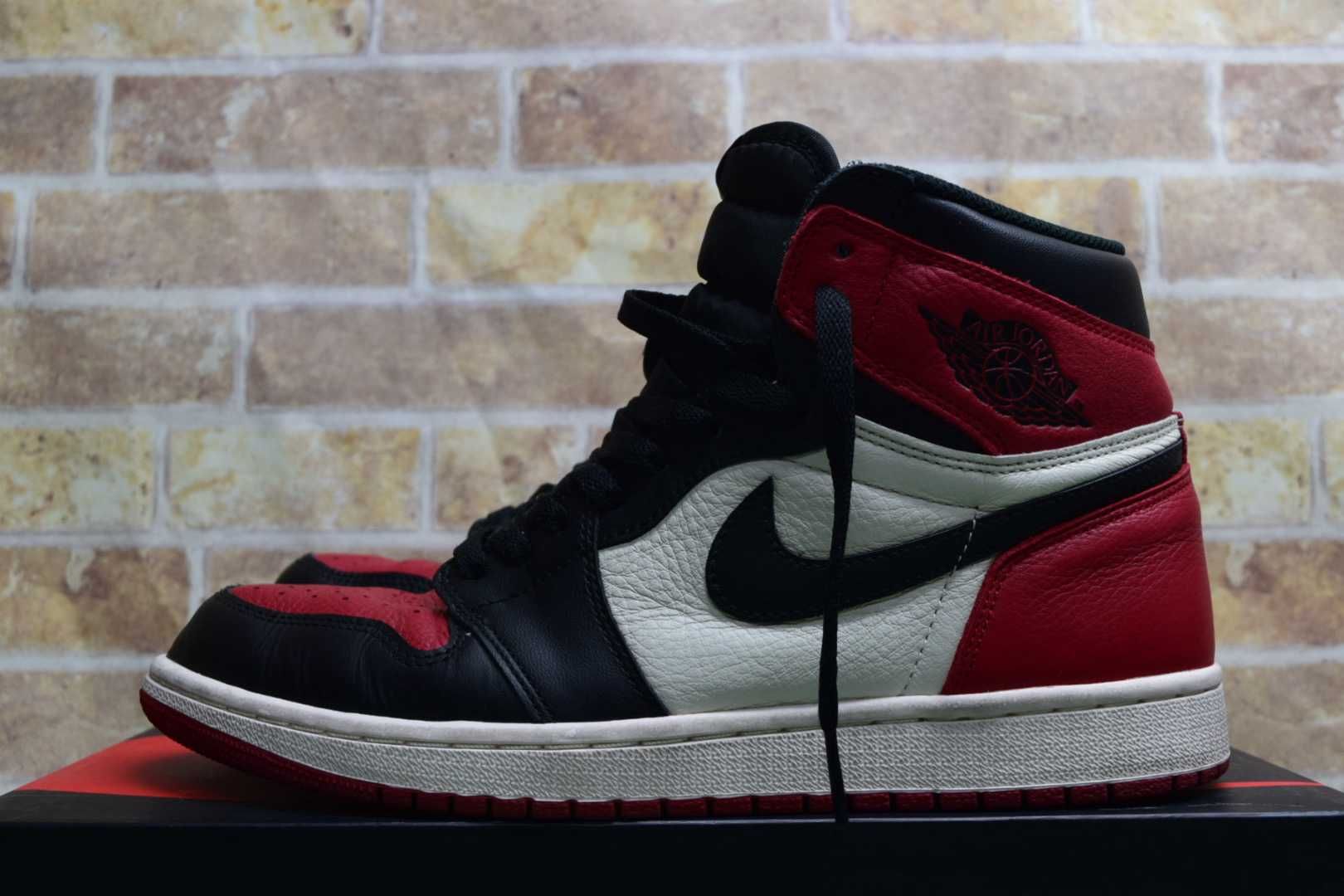 Nike Air Jordan 1 Retro High OG "Bred Toe"