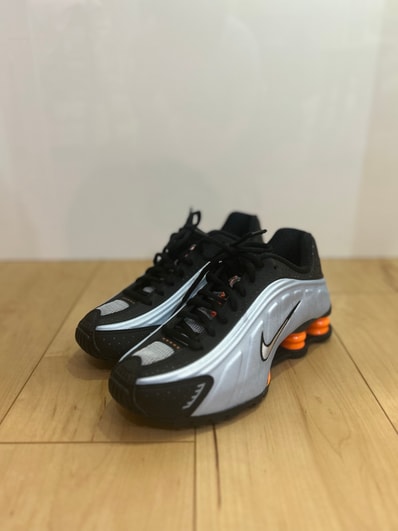 Nike Women's Shox R4 "Blue Tint/Total Orange/Black/Metallic Silver"