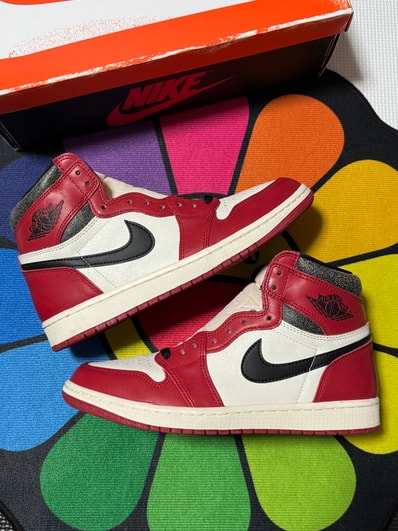 Nike Air Jordan 1 High OG "Lost & Found/Chicago"