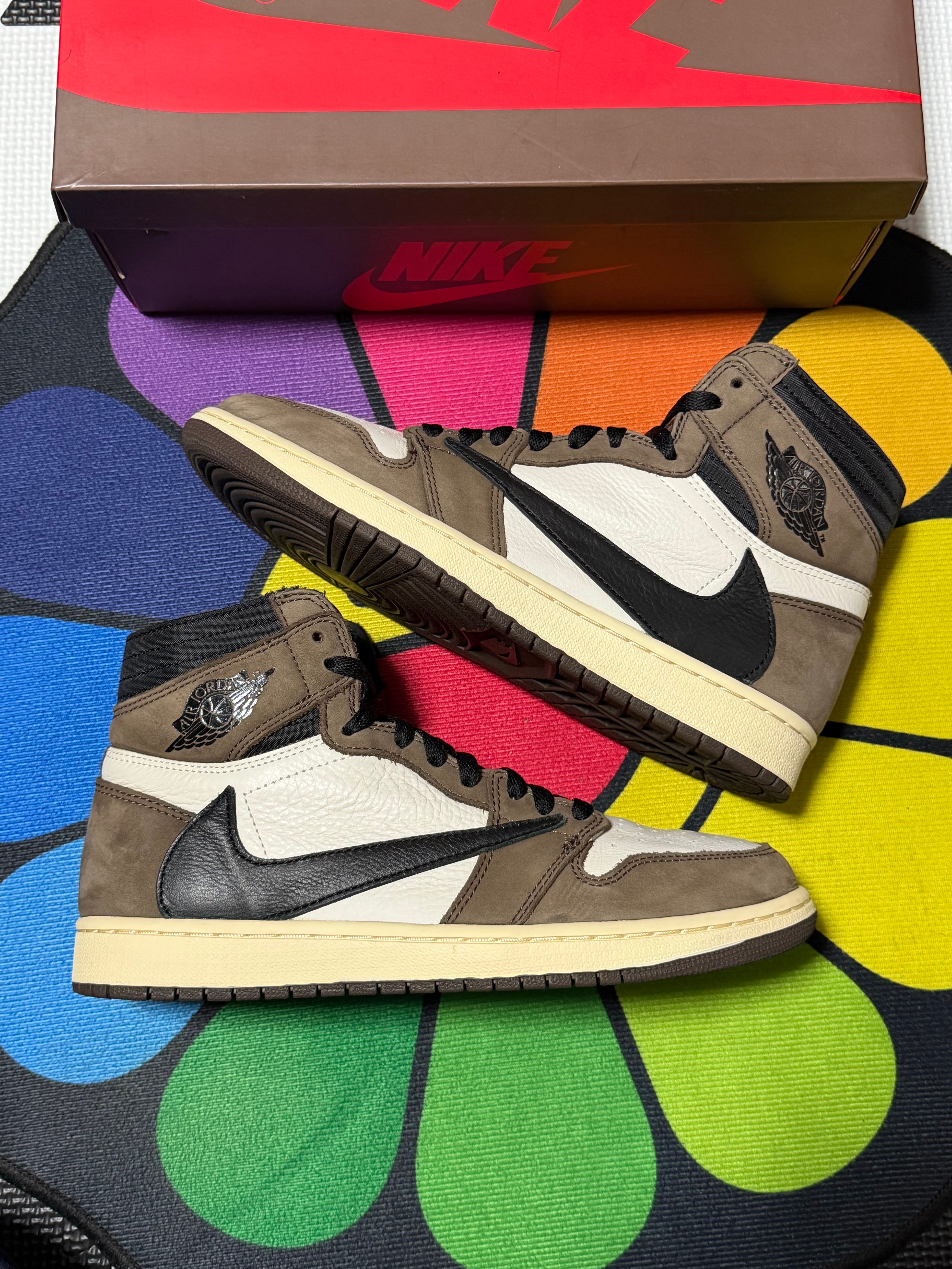 Travis Scott × Nike Air Jordan 1 Retro High OG TS SP "Sail/Dark Mocha"