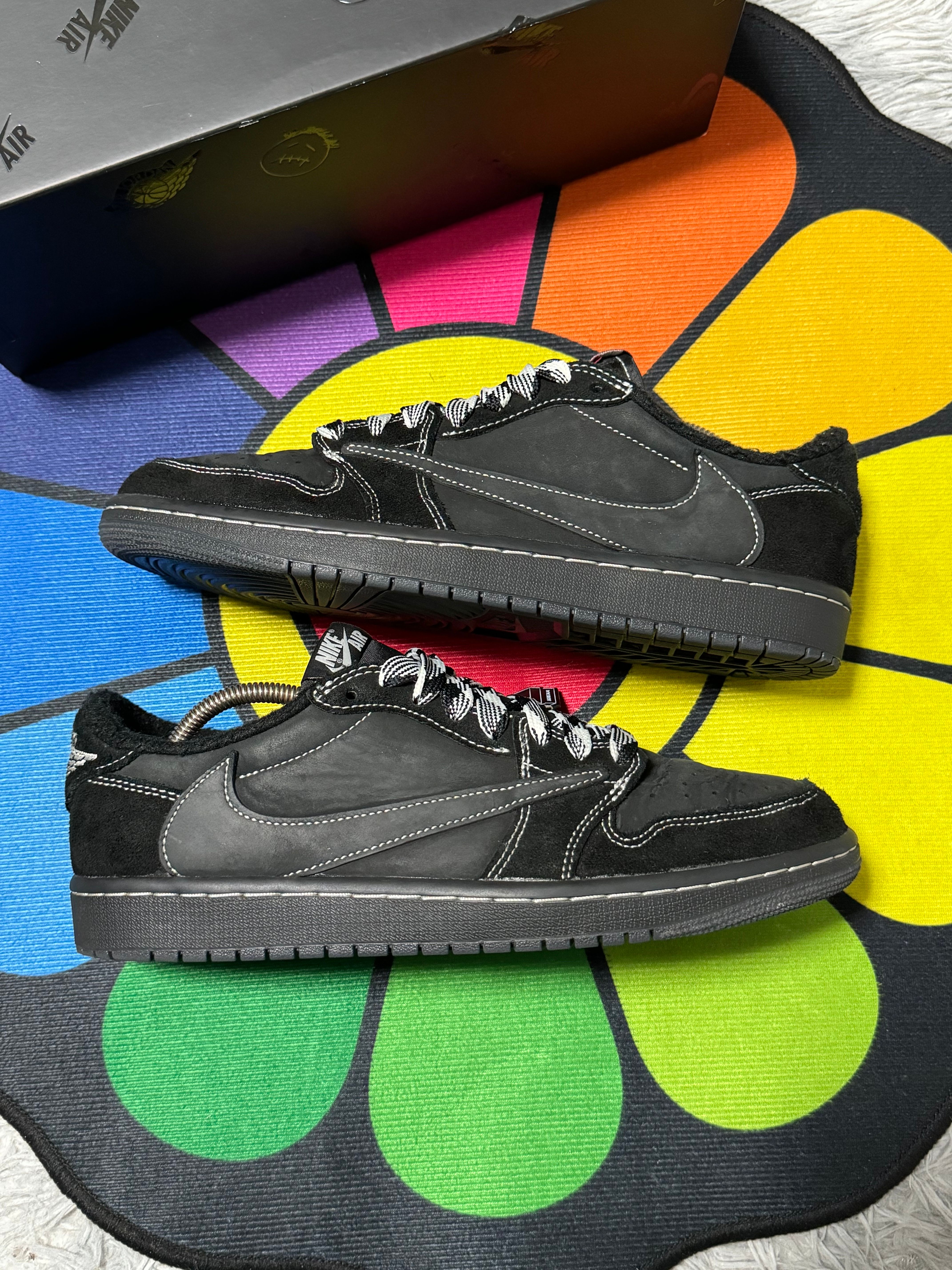 Travis Scott × Nike Air Jordan 1 Low OG SP "Black Phantom"