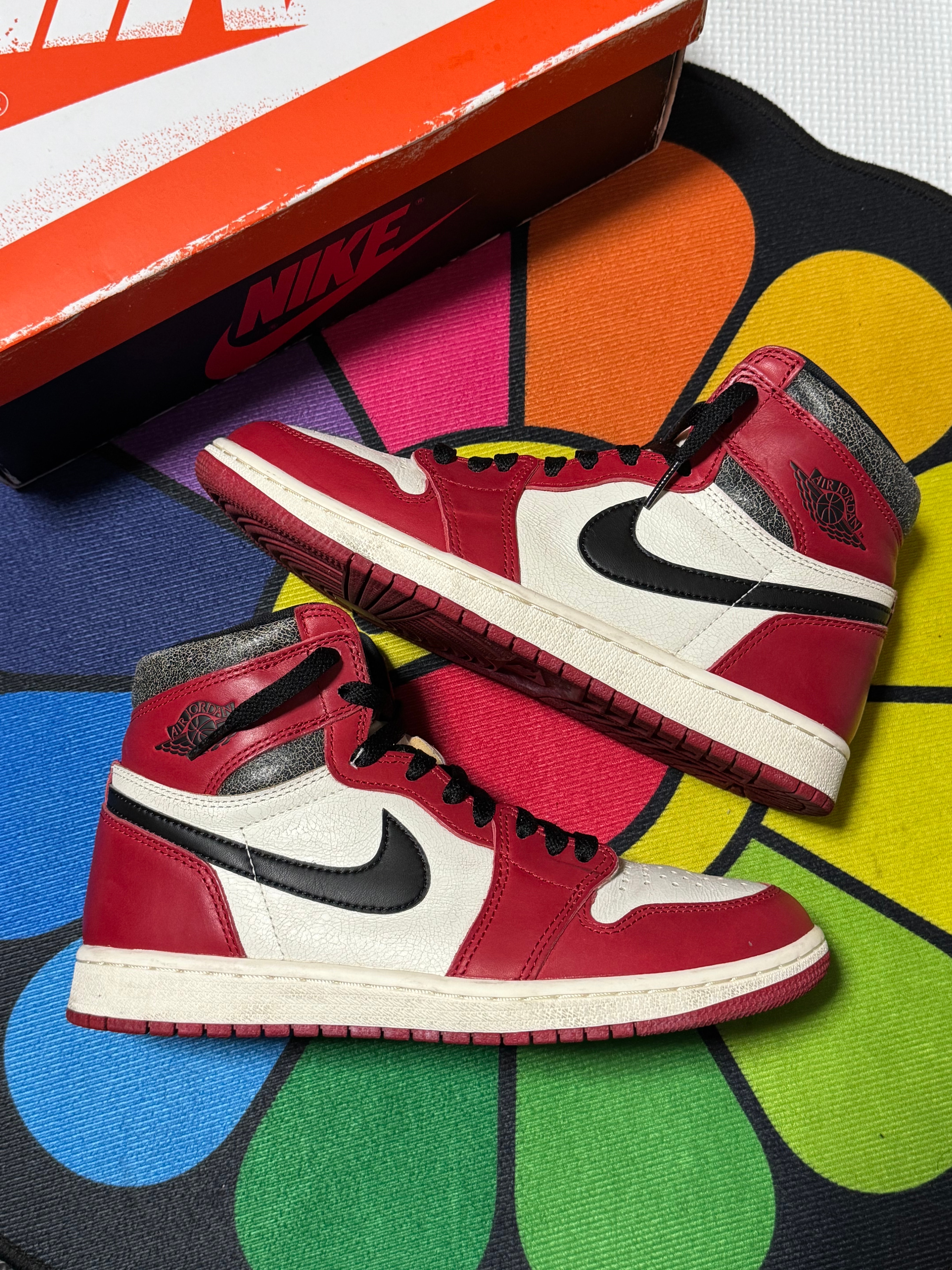 Nike Air Jordan 1 High OG "Lost & Found/Chicago"