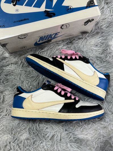 Travis Scott × fragment design × Nike Air Jordan 1 Low OG SP "Military Blue"