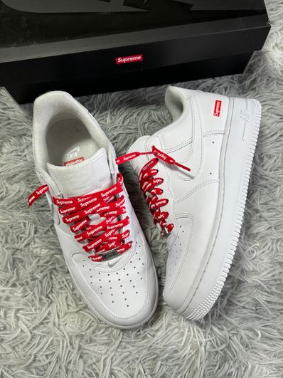 Supreme × Nike Air Force 1 Low "White"