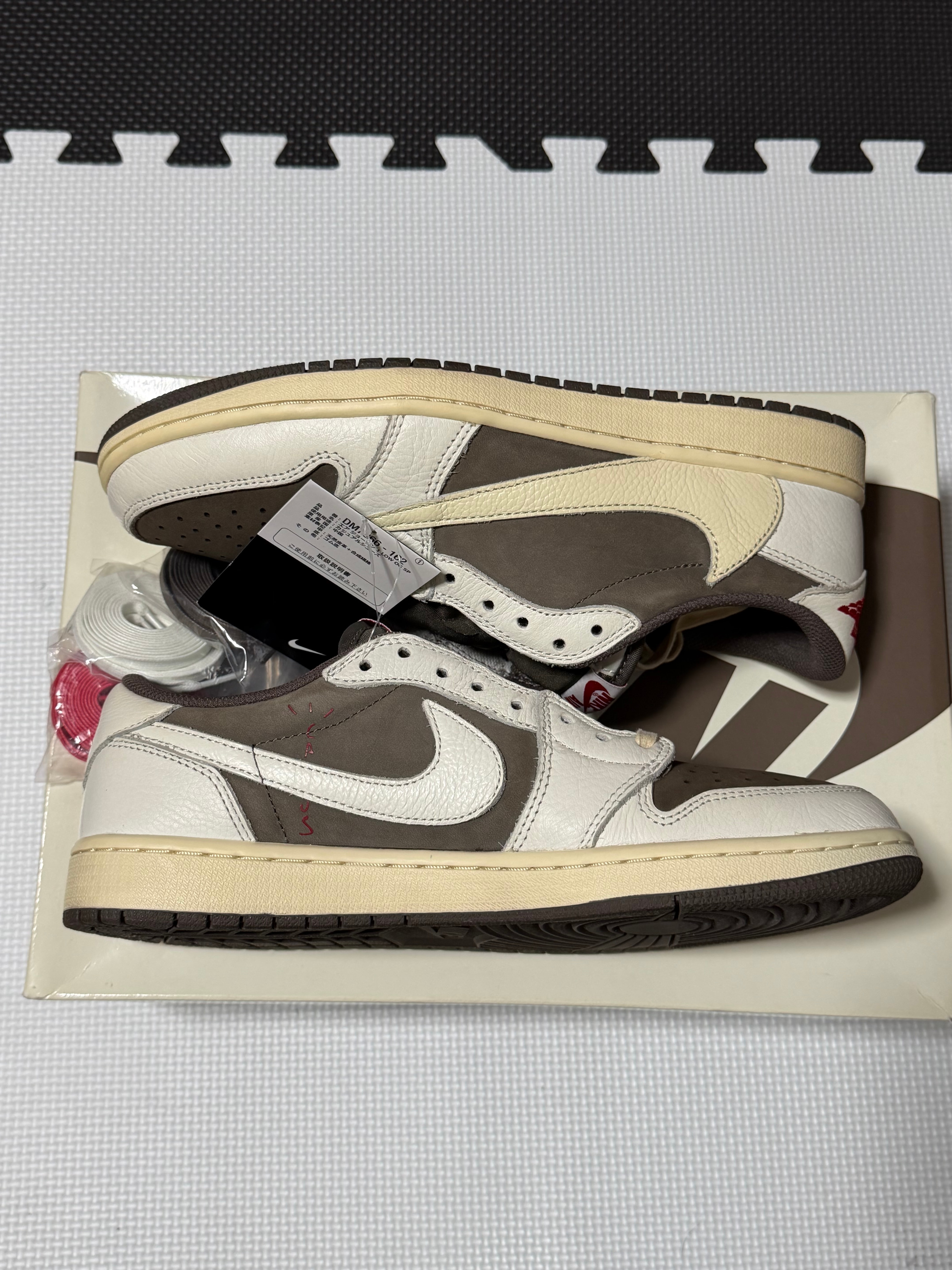 Travis Scott × Nike Air Jordan 1 Low OG SP "Reverse Mocha/Sail and Ridgerock"