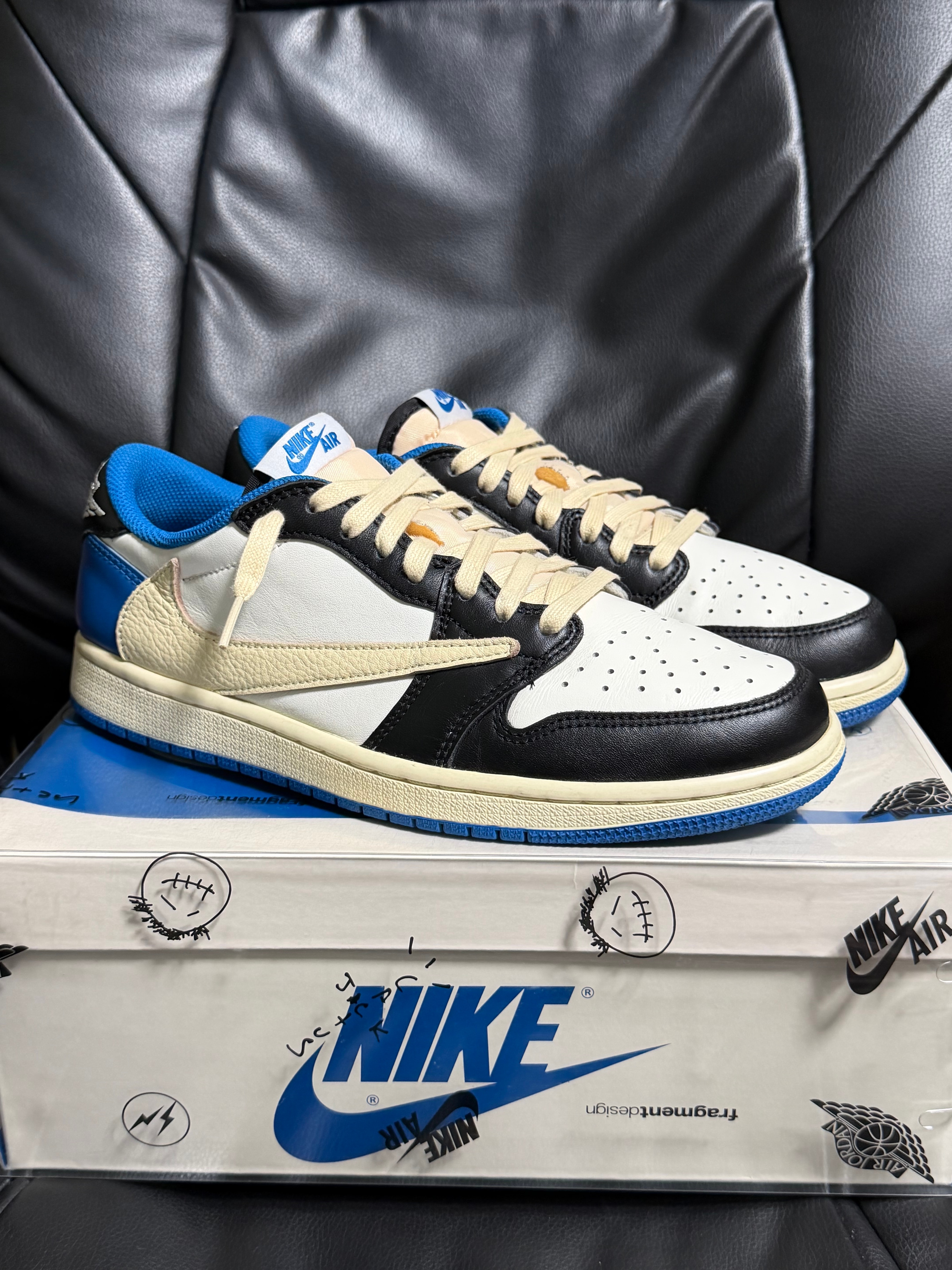 Travis Scott × fragment design × Nike Air Jordan 1 Low OG SP "Military Blue"