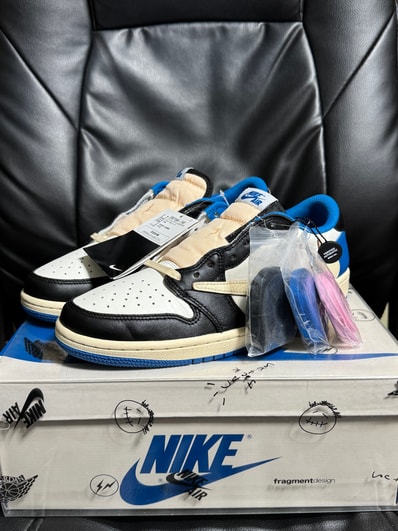 Travis Scott × fragment design × Nike Air Jordan 1 Low OG SP "Military Blue"