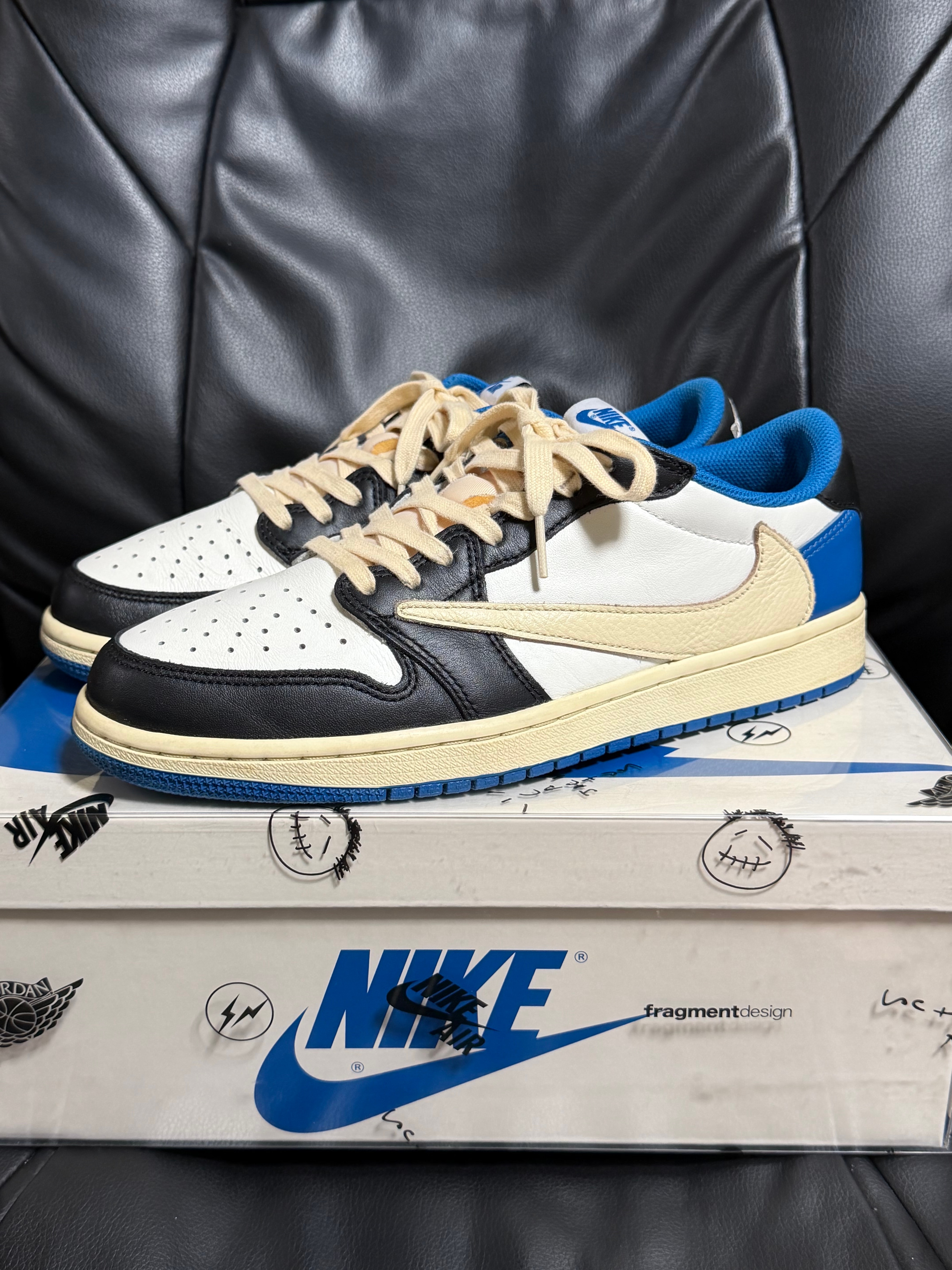 Travis Scott × fragment design × Nike Air Jordan 1 Low OG SP "Military Blue"