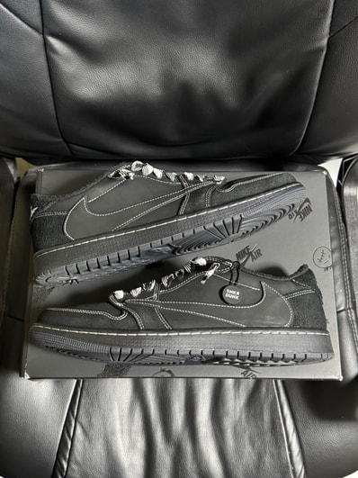 Travis Scott × Nike Air Jordan 1 Low OG SP "Black Phantom"