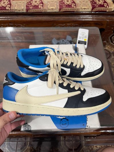Travis Scott × fragment design × Nike Air Jordan 1 Low OG SP "Military Blue"