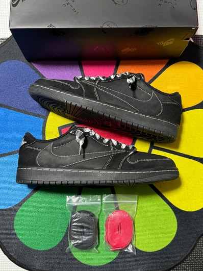 Travis Scott × Nike Air Jordan 1 Low OG SP "Black Phantom"