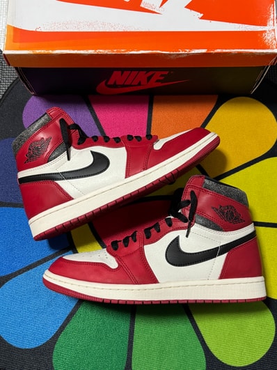 Nike Air Jordan 1 High OG "Lost & Found/Chicago"