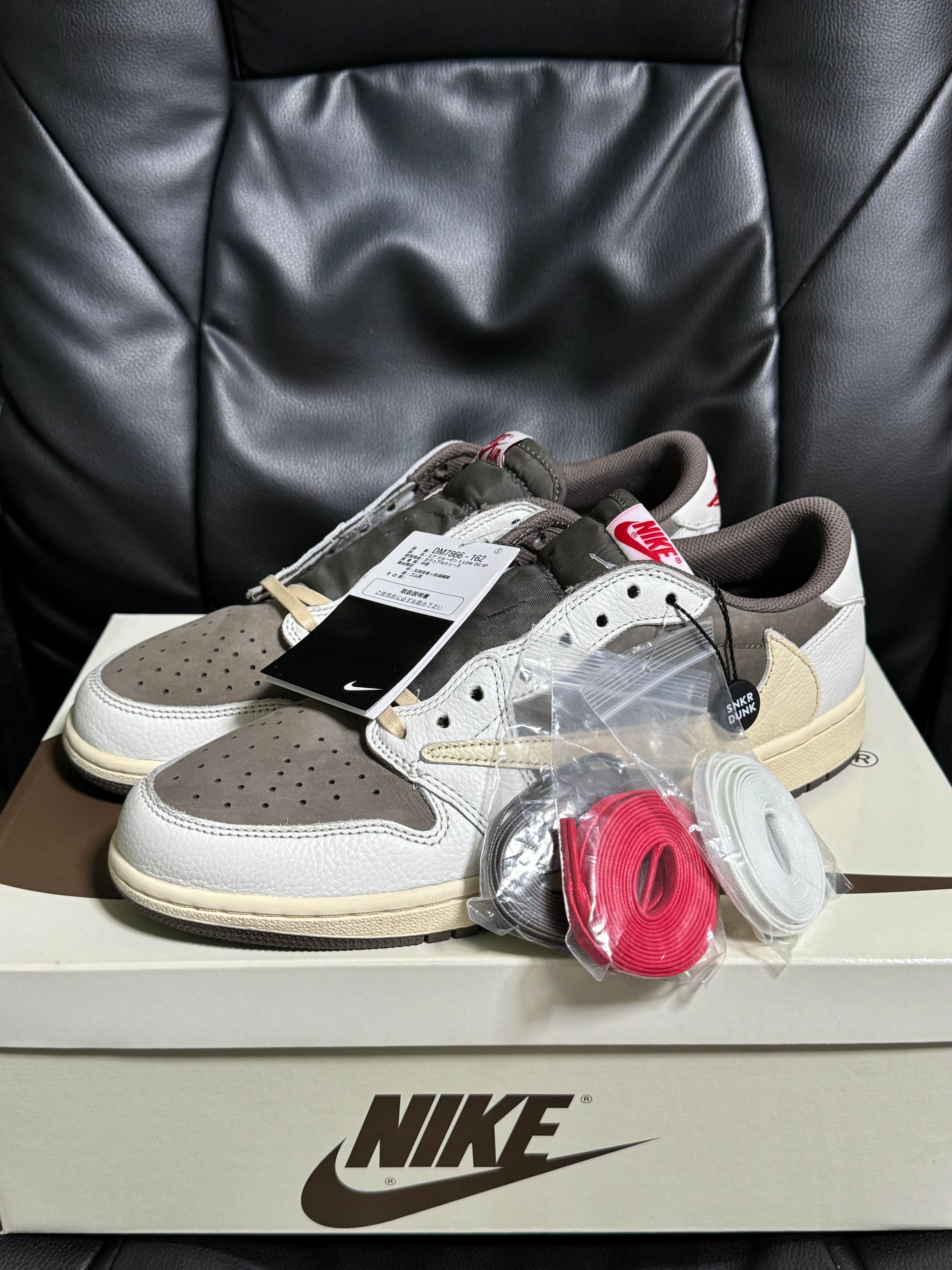 Travis Scott × Nike Air Jordan 1 Low OG SP "Reverse Mocha/Sail and Ridgerock"