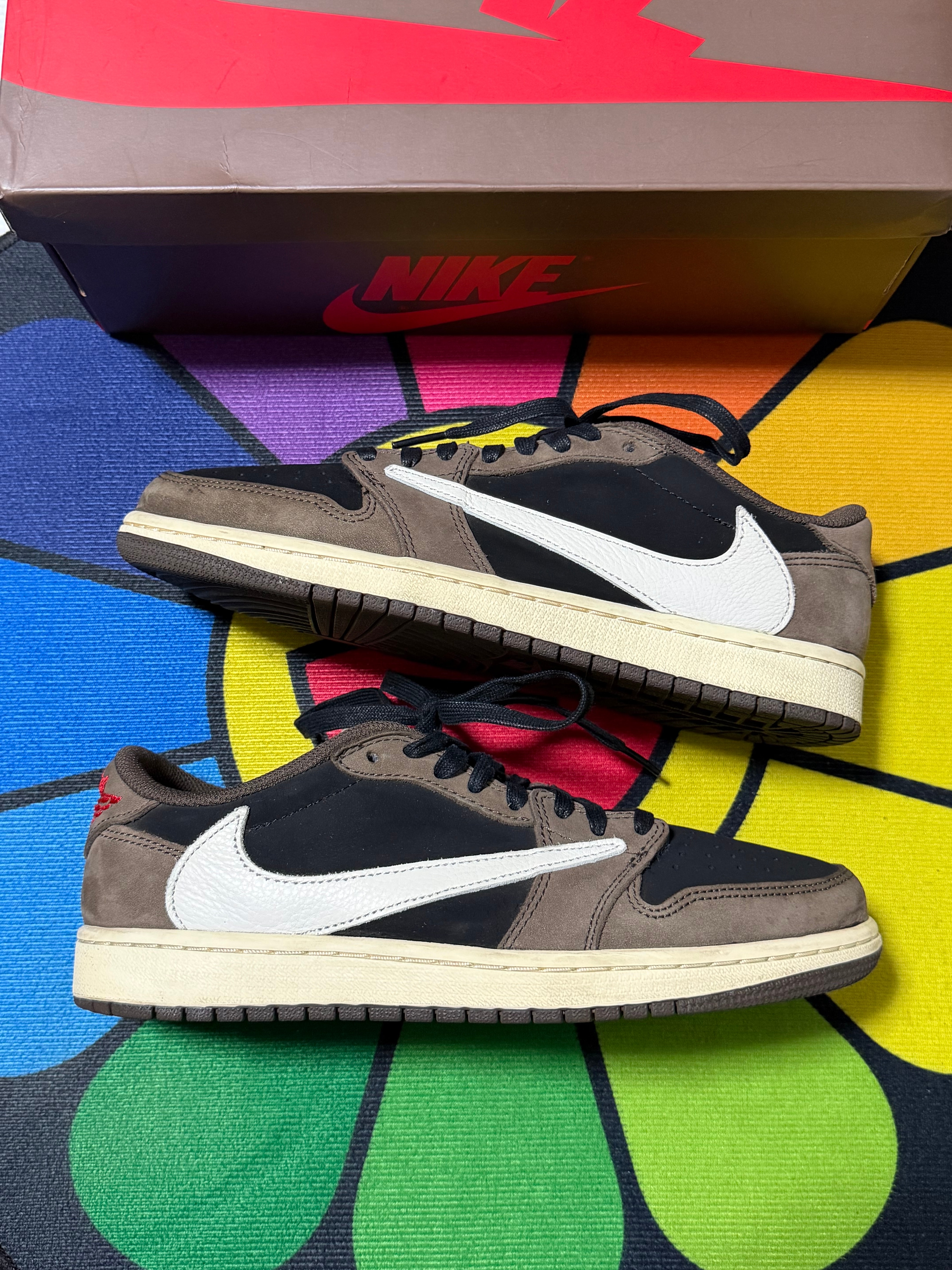 Travis Scott × Nike Air Jordan 1 Low OG SP-T  "Black/Dark Mocha"