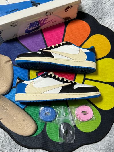 Travis Scott × fragment design × Nike Air Jordan 1 Low OG SP "Military Blue"