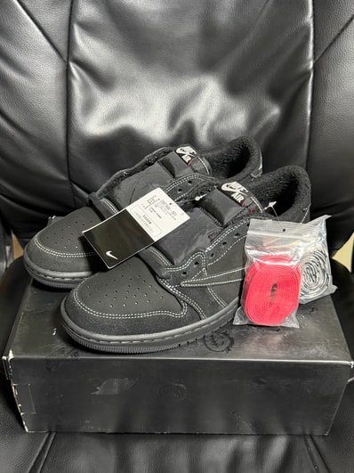 Travis Scott × Nike Air Jordan 1 Low OG SP "Black Phantom"