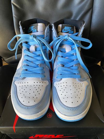 Nike Air Jordan 1 High OG "University Blue"