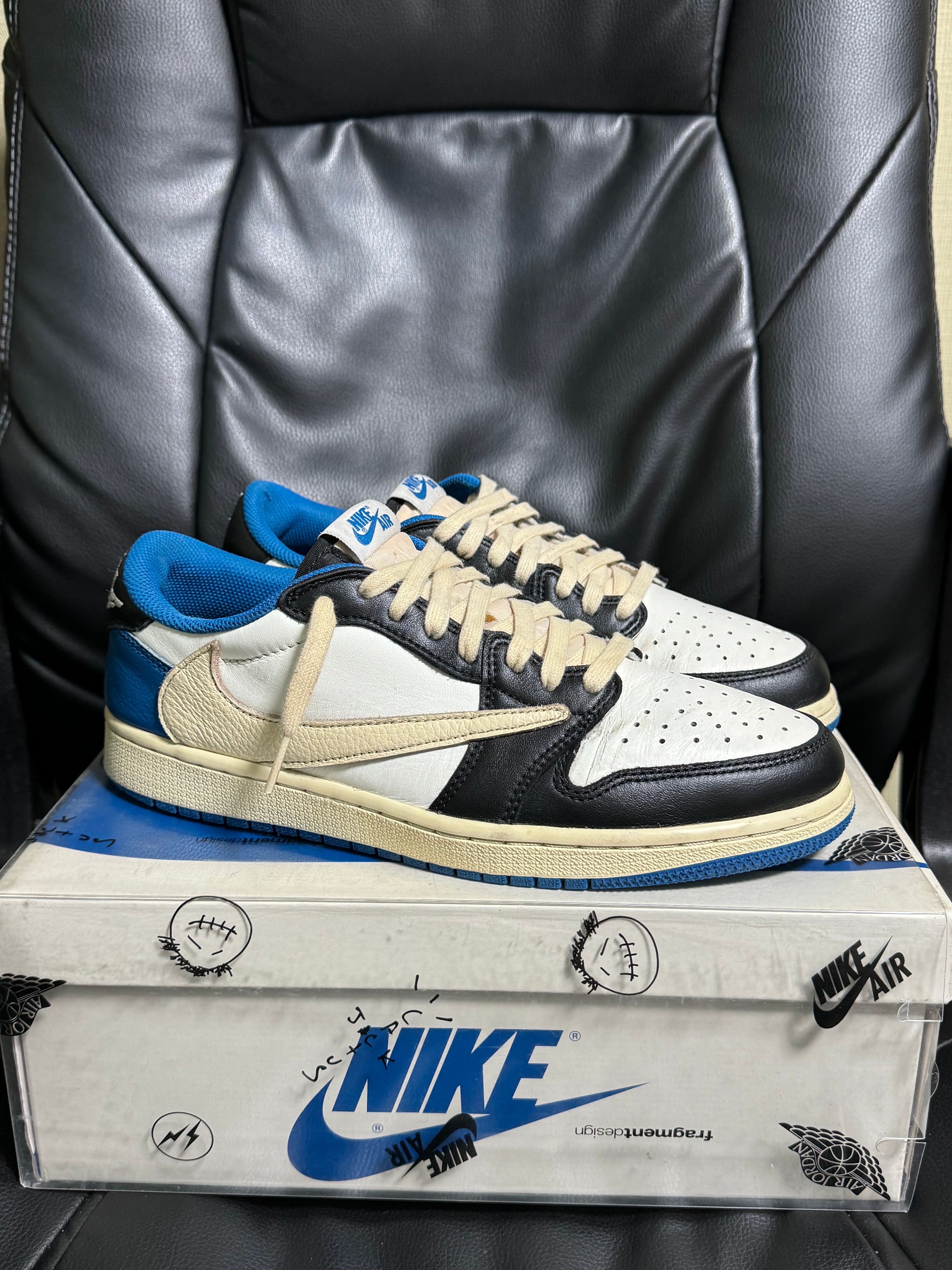 Travis Scott × fragment design × Nike Air Jordan 1 Low OG SP "Military Blue"