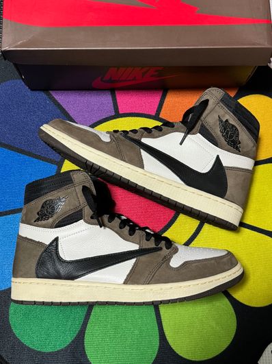 Travis Scott × Nike Air Jordan 1 Retro High OG TS SP "Sail/Dark Mocha"