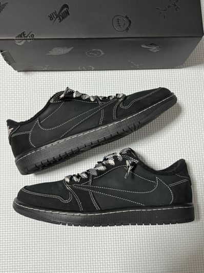 Travis Scott × Nike Air Jordan 1 Low OG SP "Black Phantom"