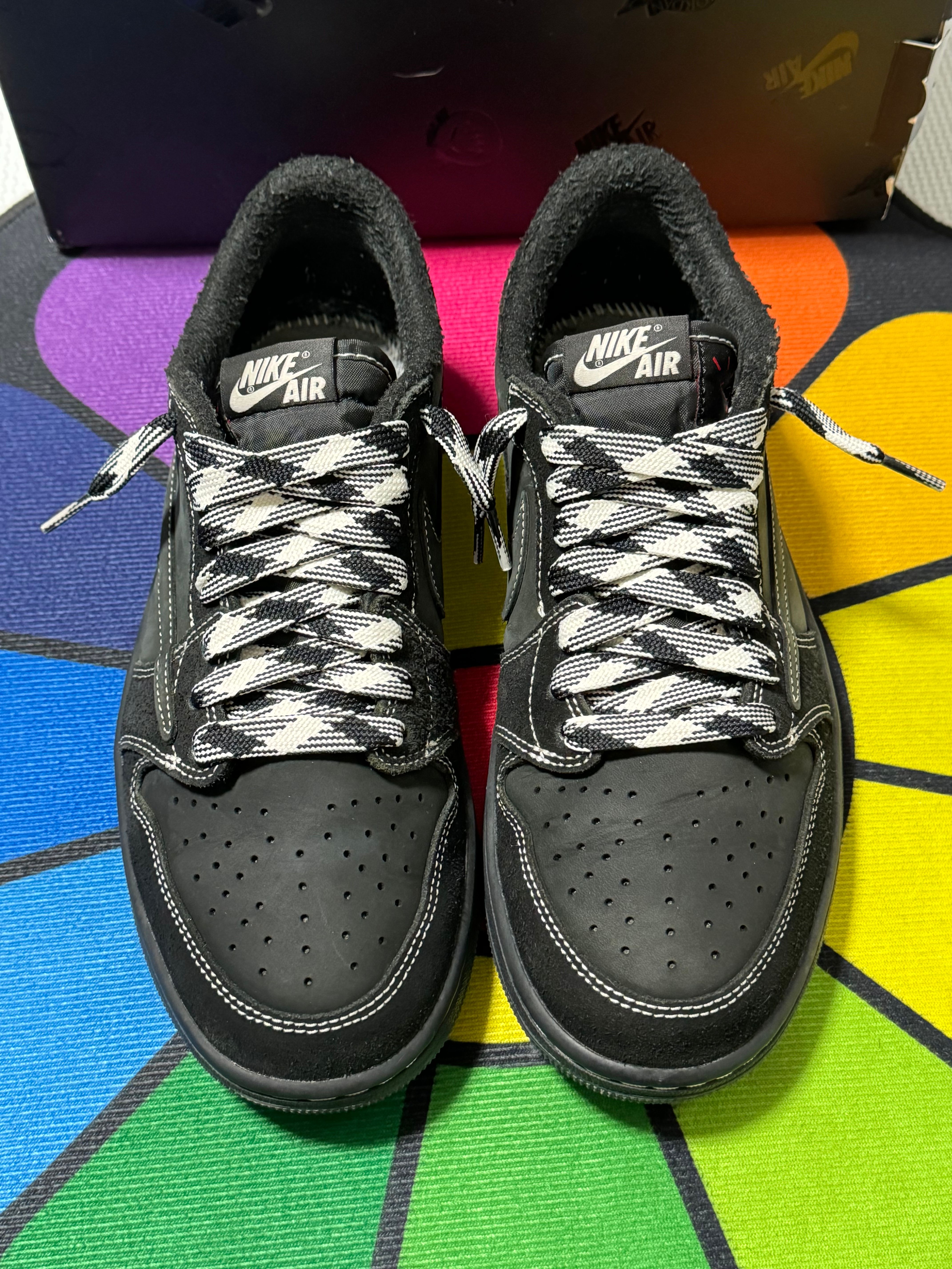 Travis Scott × Nike Air Jordan 1 Low OG SP "Black Phantom"