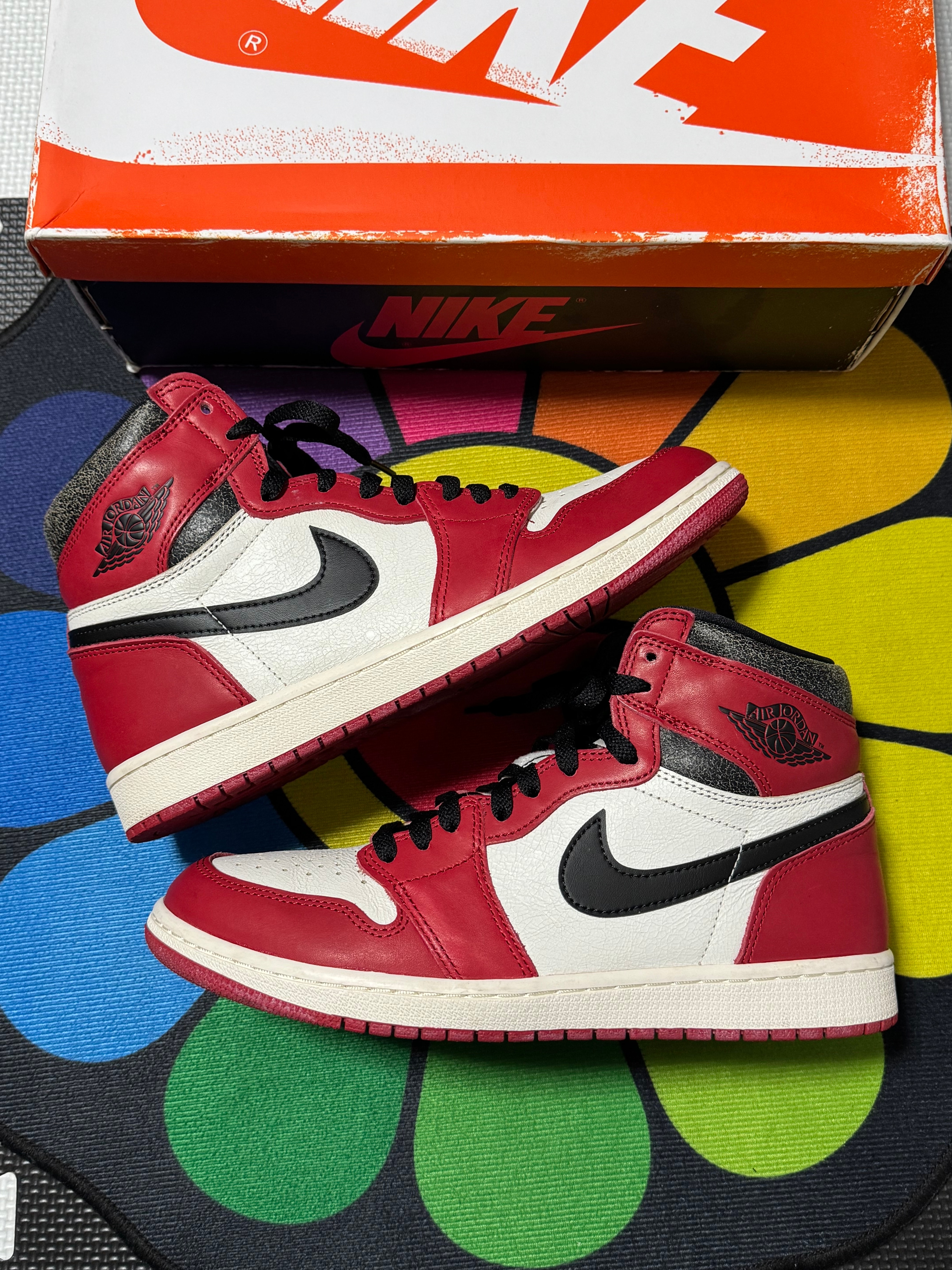 Nike Air Jordan 1 High OG "Lost & Found/Chicago"